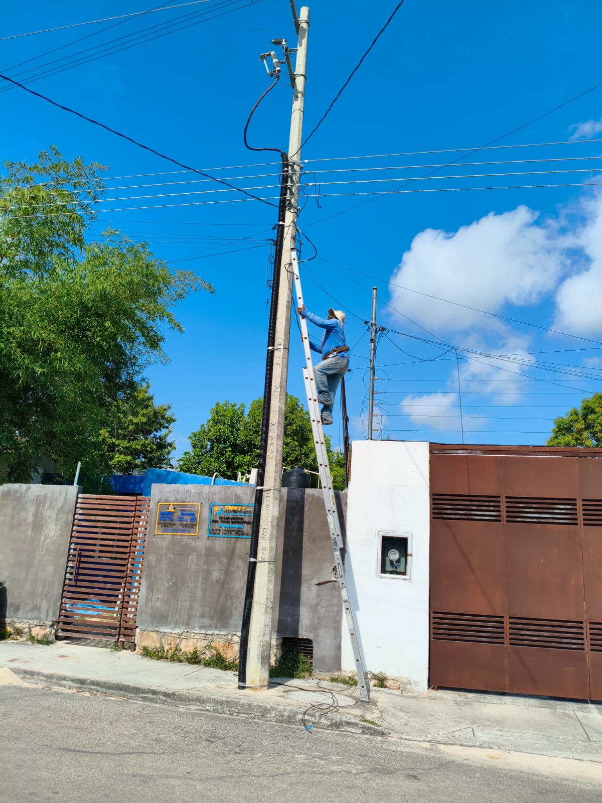 Trabajo de electricidad